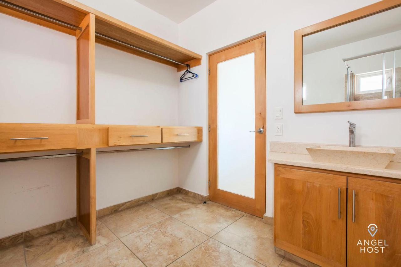 Oceanview Living Space & Balcony With Fiberoptic Wifi! La Paz Exterior photo