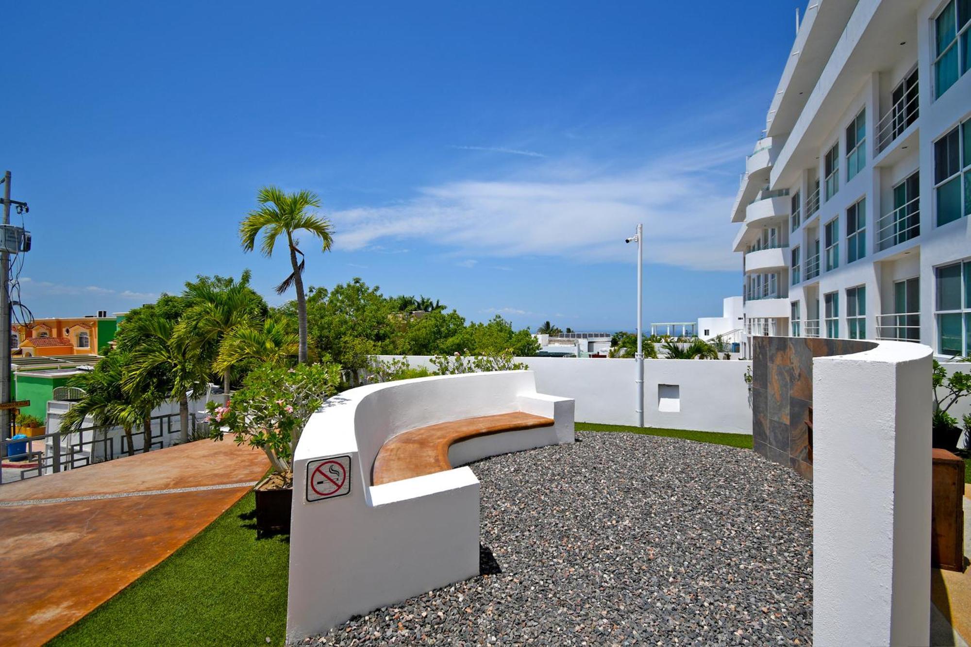 Oceanview Living Space & Balcony With Fiberoptic Wifi! La Paz Exterior photo