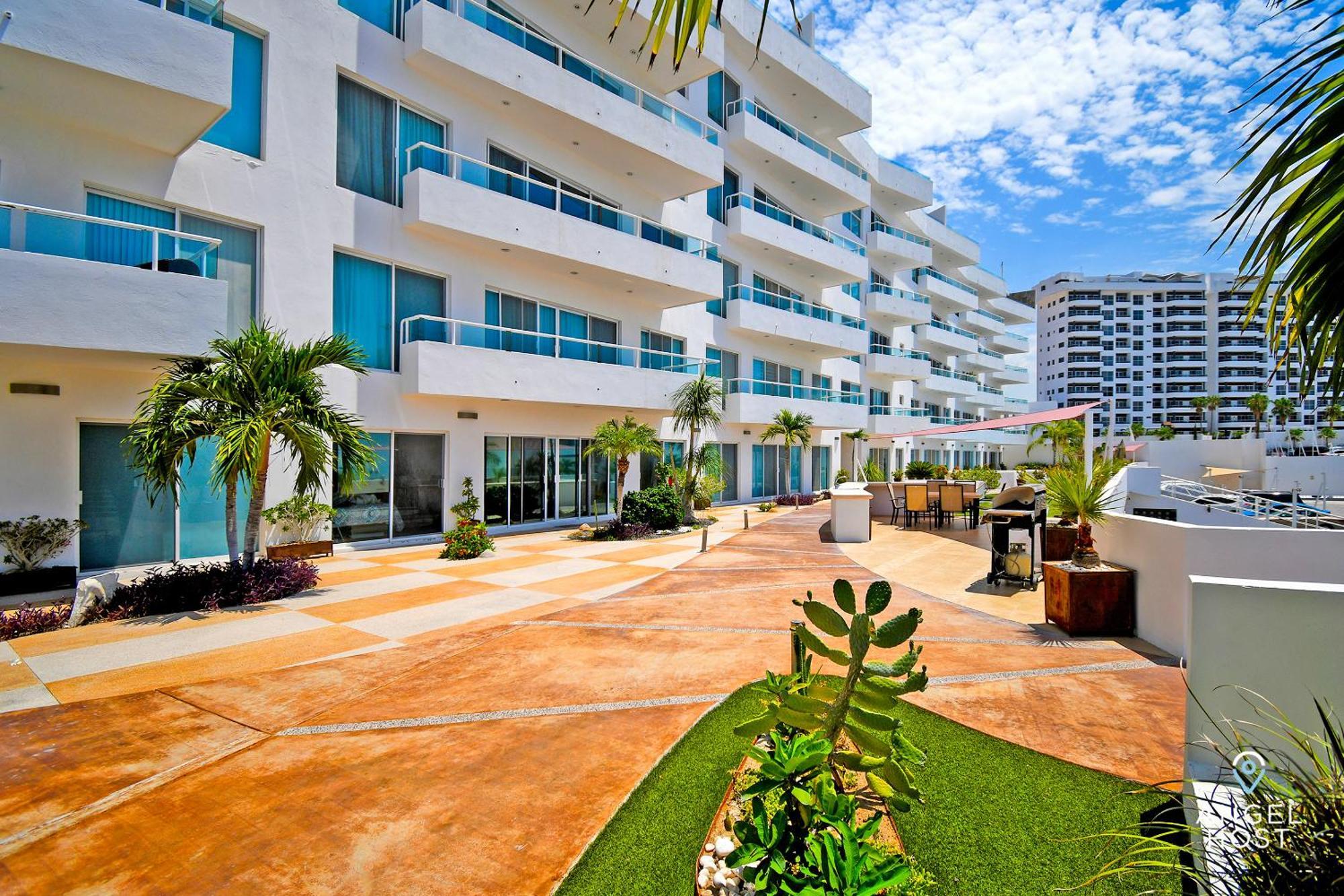 Oceanview Living Space & Balcony With Fiberoptic Wifi! La Paz Exterior photo