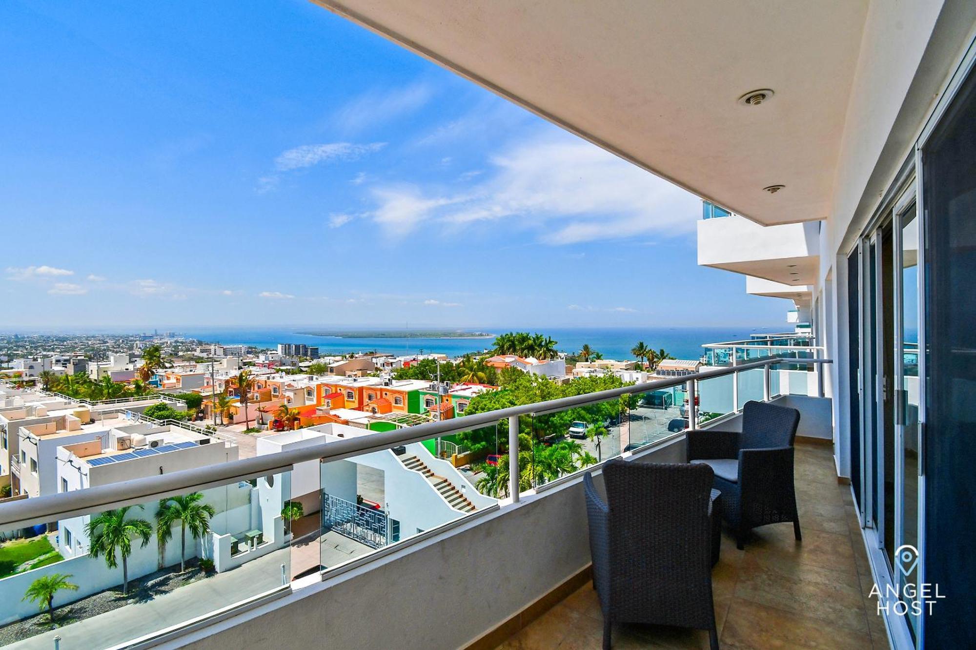 Oceanview Living Space & Balcony With Fiberoptic Wifi! La Paz Exterior photo